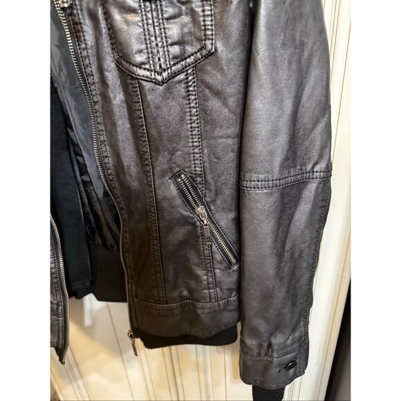 Downtown Coalition Women's Faux Leather Hooded Biker Moto Jacket Black Size XS - Picture 7 of 10